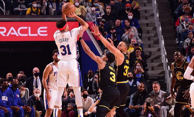 NBA常规赛最新战况76人vs勇士