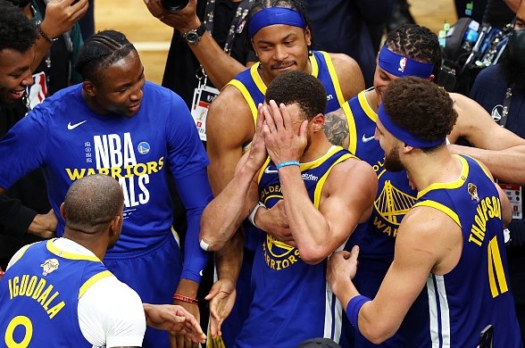 NBA勇士队有几个总冠军？